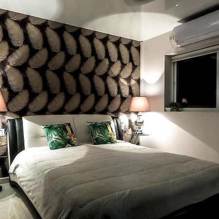 Faroyal Luxury Suite Ейлат Екстериор снимка