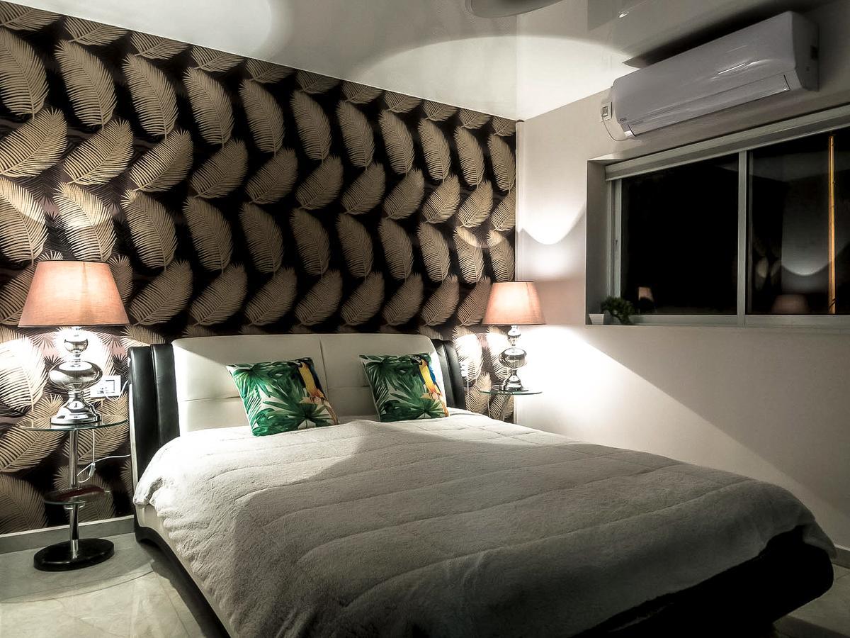 Faroyal Luxury Suite Ейлат Екстериор снимка